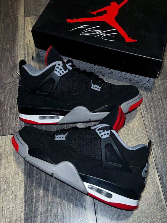Air Jordan 4 Retro "Bred Reimagined"