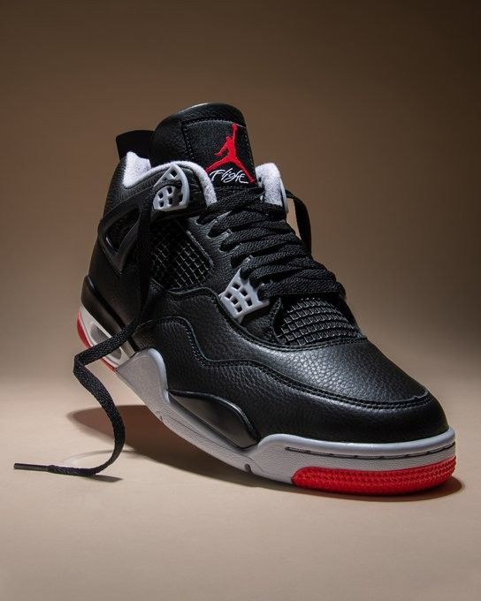 Air Jordan 4 Retro "Bred Reimagined"