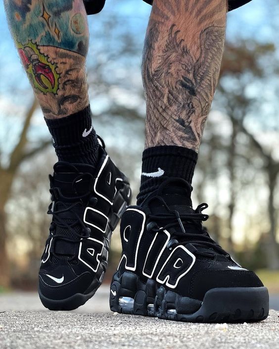 Nike Air More Uptempo "Black White"