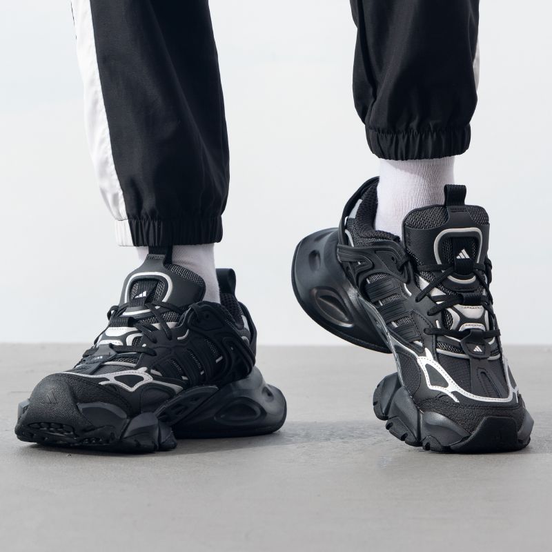 Adidas XLG Runner Deluxe - Best Price – Orisma's Shop
