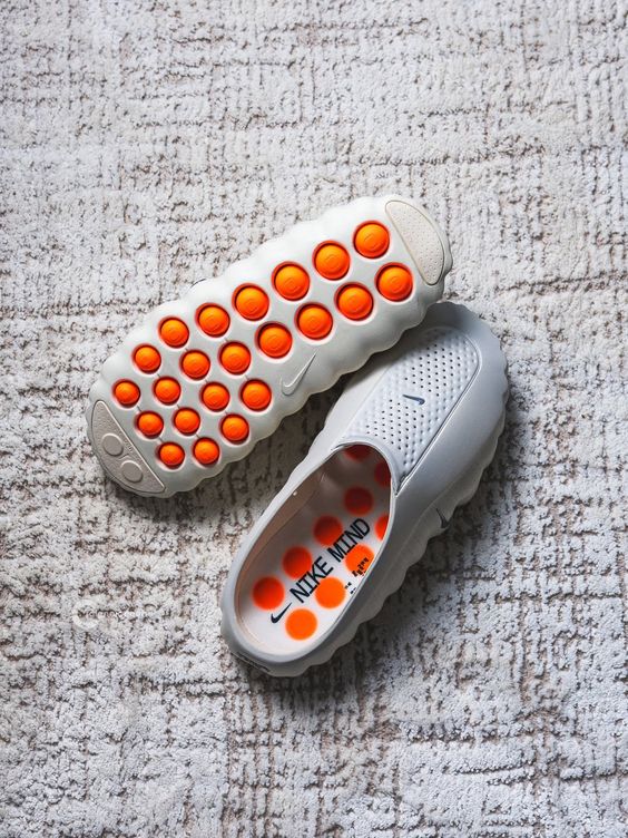 Nike Mind 001 "Grey"