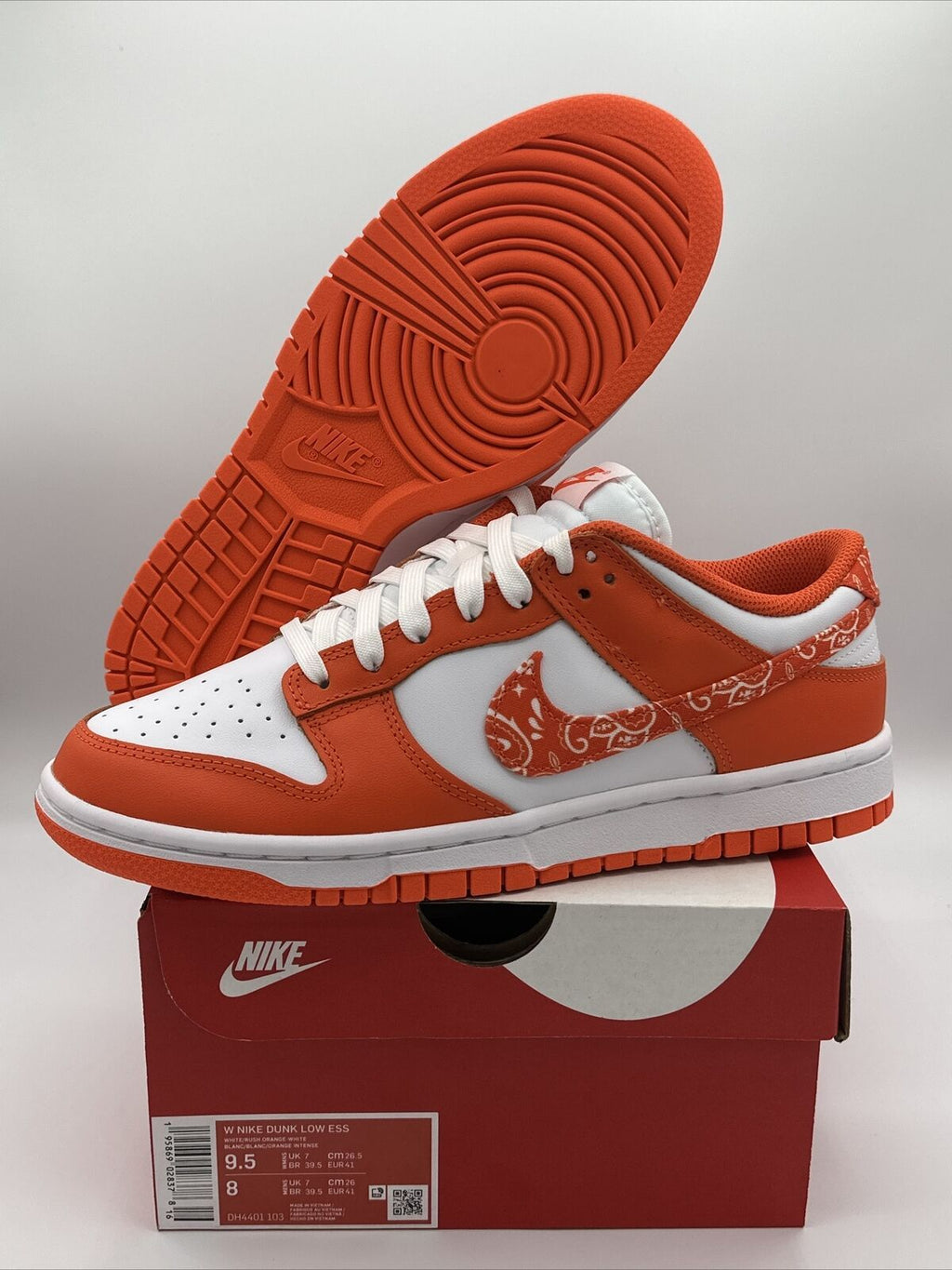 Nike Dunk Low