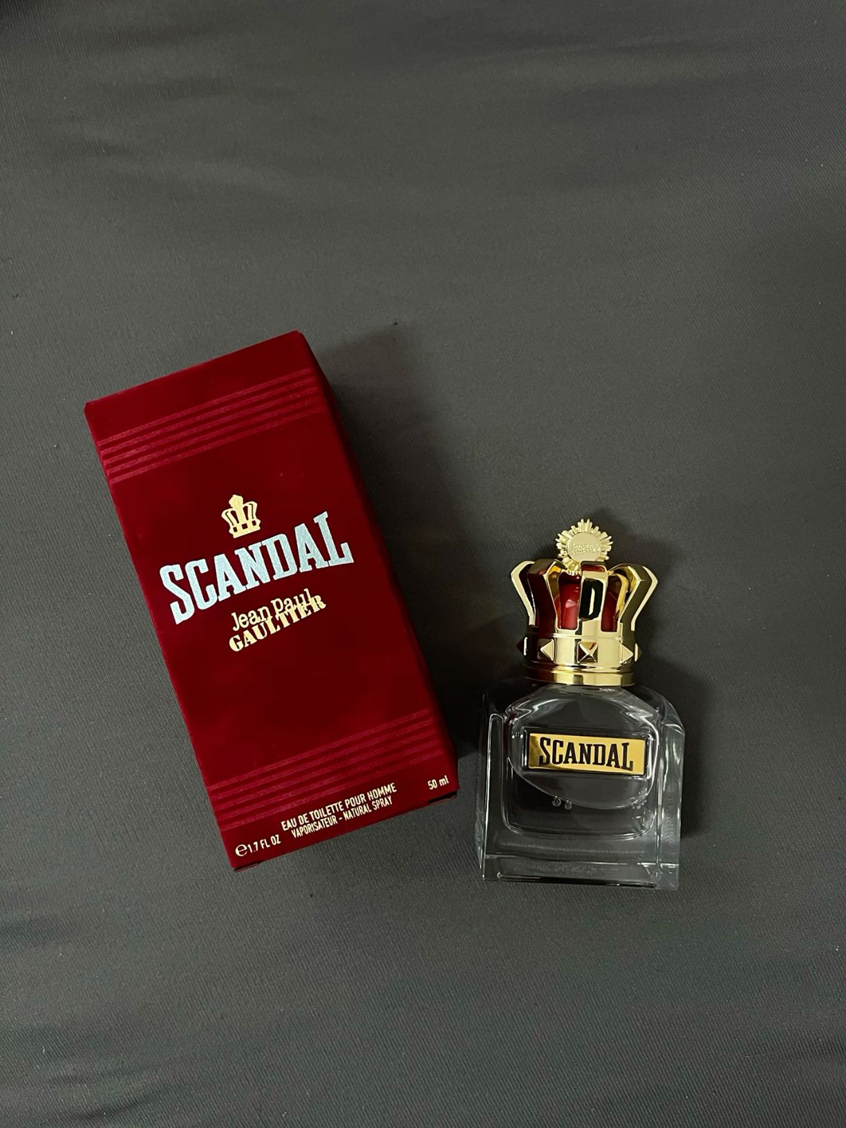 Scandal "Jean Paul Gaultier"